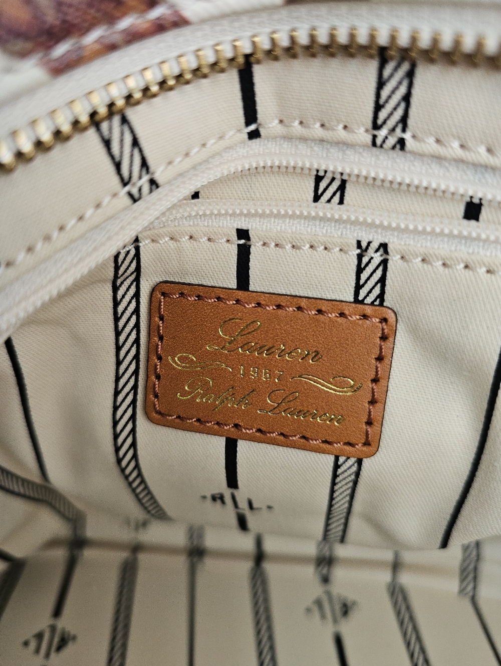LAUREN by Ralph Lauren Caldwell Belting Classic Tote in White - Picture 11 of 16